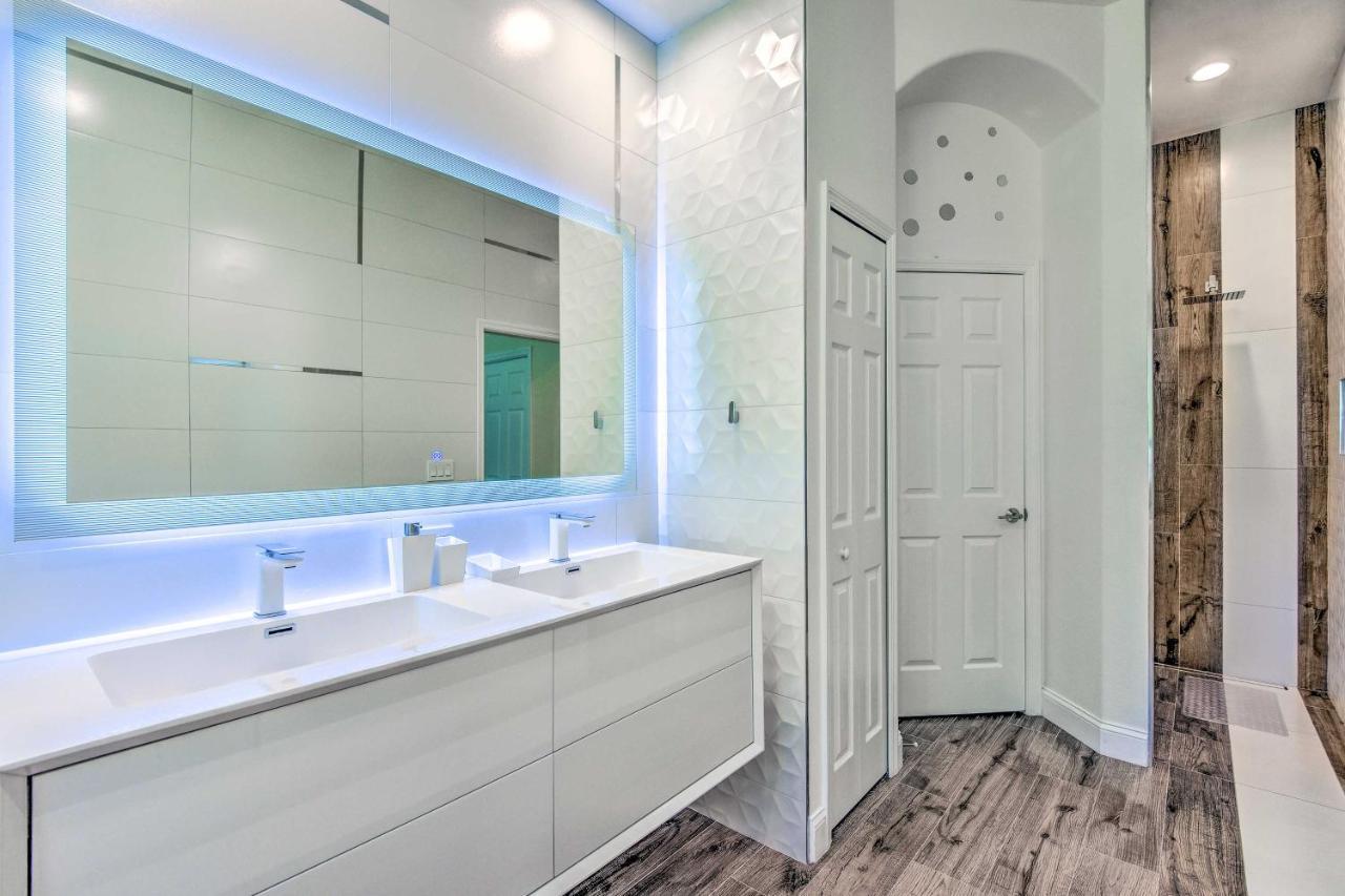 Villa Sun-Soaked Sarasota Oasis With Pool And Hot Tub! Exterior foto