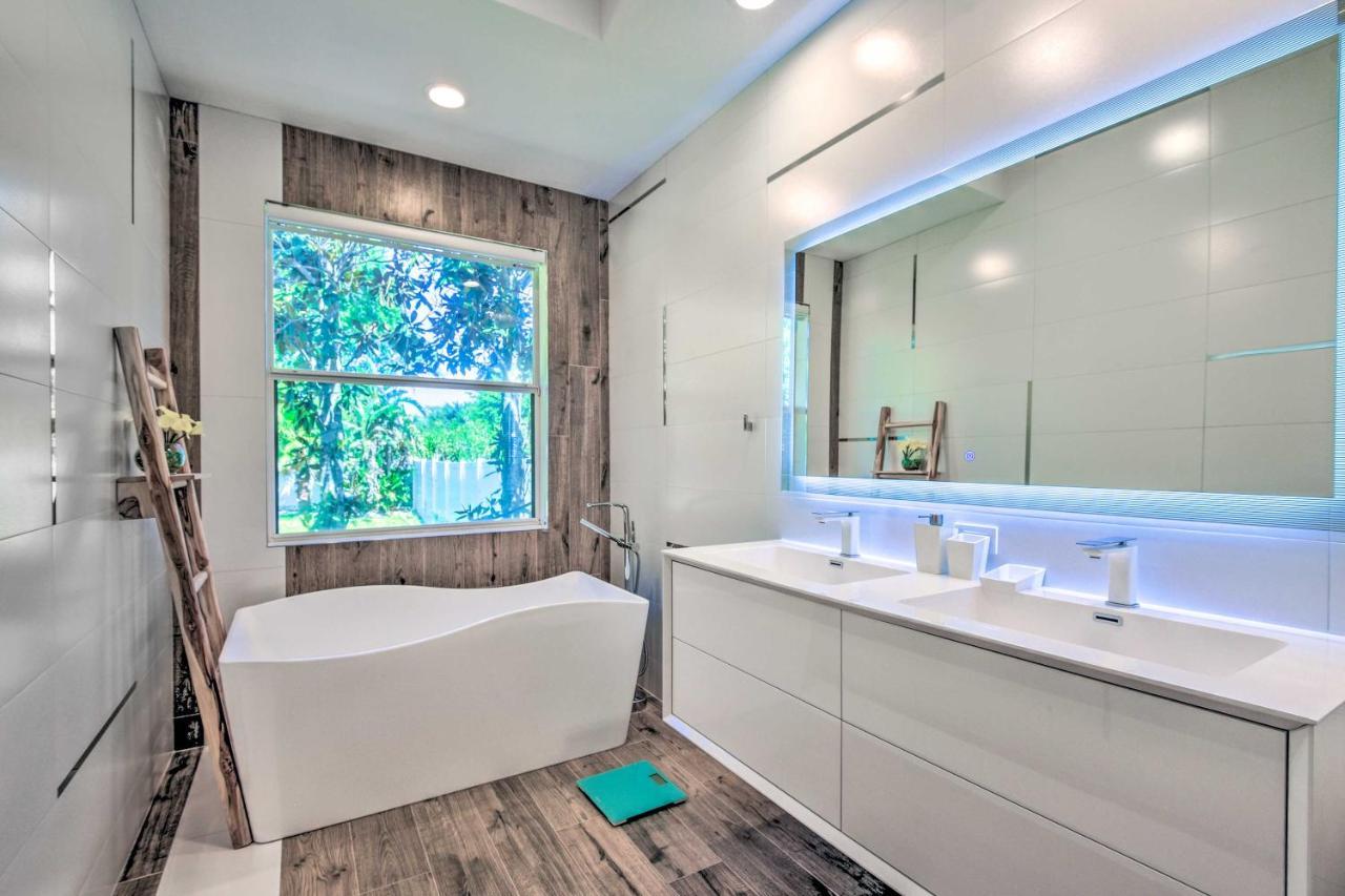 Villa Sun-Soaked Sarasota Oasis With Pool And Hot Tub! Exterior foto